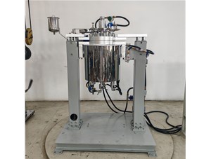 29L高壓高溫不銹鋼電動(dòng)升降實(shí)驗(yàn)釜已完工發(fā)往安慶