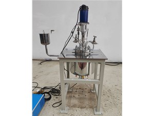 1L哈氏合金油浴電加熱實驗釜已完工發(fā)往淮安